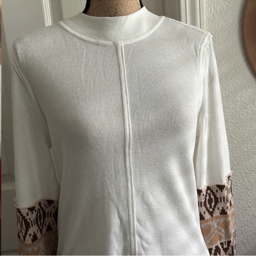NWOT Free People | Gorgeous Cuff Top | Large - Picture 10 of 16